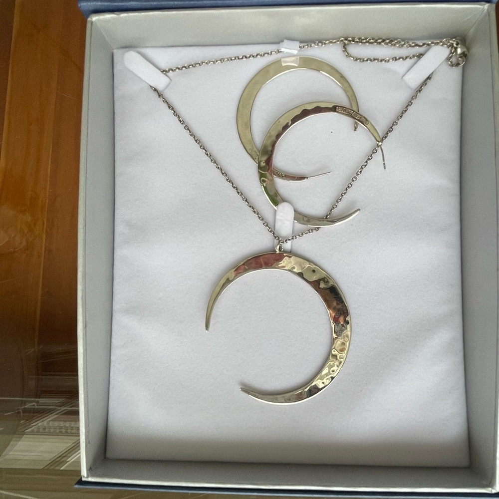 ROBERT LEE MORRIS - HAMMERED STERLING NECKLACE EARRING SET
